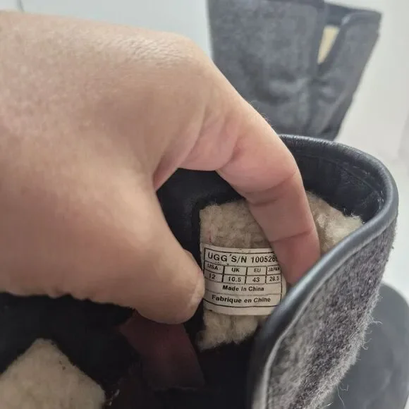 Ugg Australia Women's Strap Black Leather Waterproof Boot 1005269 Size 11 - Picture 10 of 11